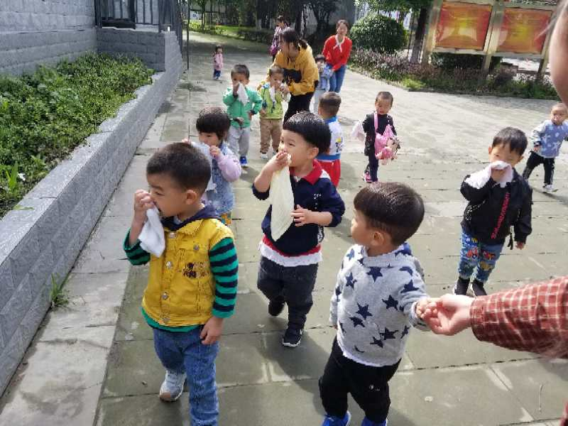 5.09早教园安全教育活动1.jpg