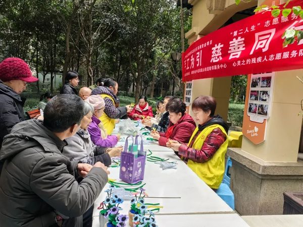 文章附图